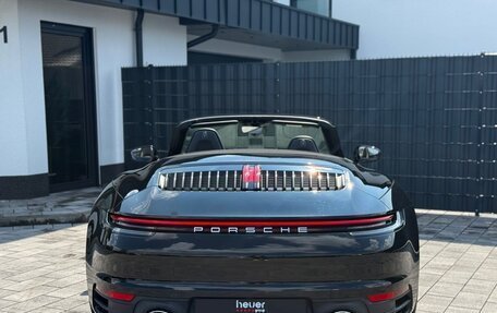 Porsche 911, 2022 год, 9 360 000 рублей, 5 фотография