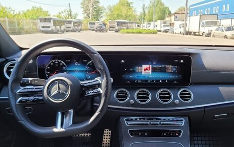 Mercedes-Benz E-Класс, 2022 год, 5 950 000 рублей, 9 фотография