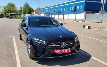 Mercedes-Benz E-Класс, 2022 год, 5 950 000 рублей, 2 фотография