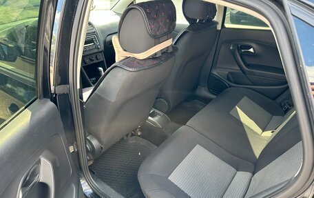 Volkswagen Polo VI (EU Market), 2013 год, 880 000 рублей, 11 фотография