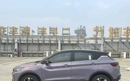 Geely Coolray I, 2023 год, 1 500 000 рублей, 4 фотография