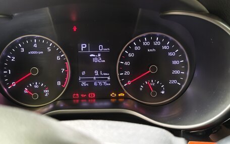 KIA Rio IV, 2018 год, 1 000 000 рублей, 4 фотография