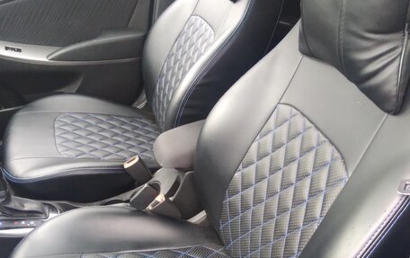 Hyundai Solaris II рестайлинг, 2015 год, 999 999 рублей, 6 фотография