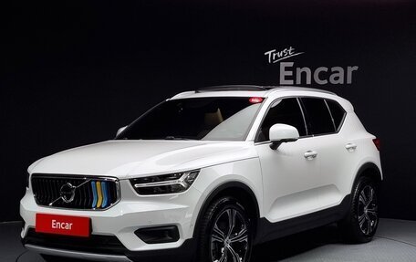 Volvo XC40 I, 2022 год, 2 160 000 рублей, 1 фотография
