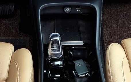 Volvo XC40 I, 2022 год, 2 160 000 рублей, 13 фотография