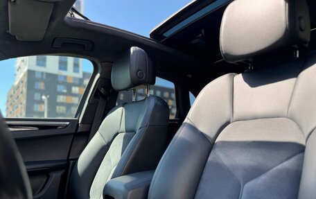 Porsche Macan I рестайлинг, 2018 год, 3 100 000 рублей, 20 фотография
