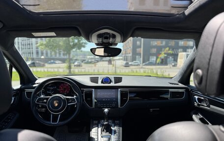 Porsche Macan I рестайлинг, 2018 год, 3 100 000 рублей, 17 фотография
