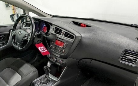 KIA cee'd III, 2015 год, 1 090 000 рублей, 19 фотография