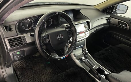 Honda Accord IX рестайлинг, 2013 год, 1 399 000 рублей, 15 фотография