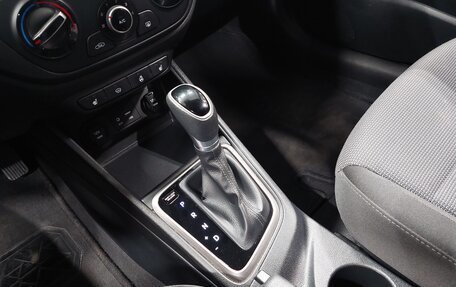 Hyundai Solaris II рестайлинг, 2018 год, 1 370 000 рублей, 14 фотография