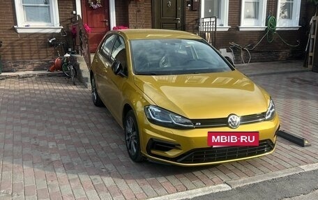 Volkswagen Golf VII, 2018 год, 2 300 000 рублей, 2 фотография