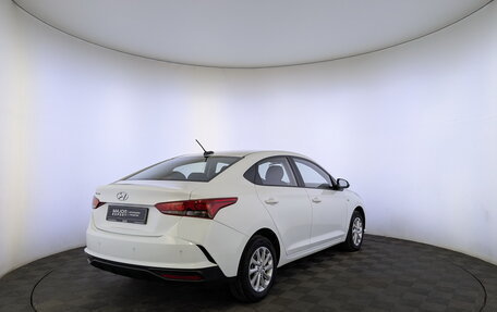 Hyundai Solaris II рестайлинг, 2021 год, 1 720 000 рублей, 5 фотография