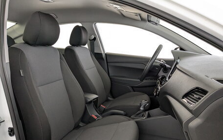 Hyundai Solaris II рестайлинг, 2021 год, 1 720 000 рублей, 21 фотография