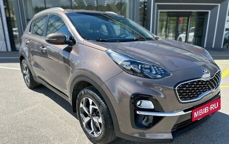 KIA Sportage IV рестайлинг, 2019 год, 2 230 000 рублей, 3 фотография