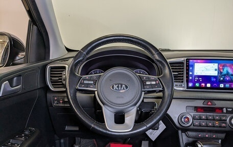 KIA Sportage IV рестайлинг, 2020 год, 2 230 000 рублей, 21 фотография