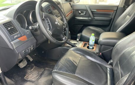 Mitsubishi Pajero IV, 2007 год, 1 100 000 рублей, 7 фотография