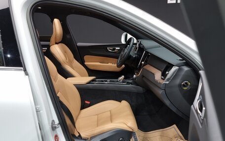 Volvo XC60 II, 2022 год, 2 566 000 рублей, 14 фотография