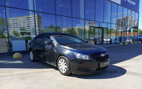 Chevrolet Cruze II, 2011 год, 595 000 рублей, 3 фотография
