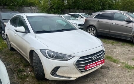 Hyundai Elantra VI рестайлинг, 2018 год, 1 100 000 рублей, 3 фотография