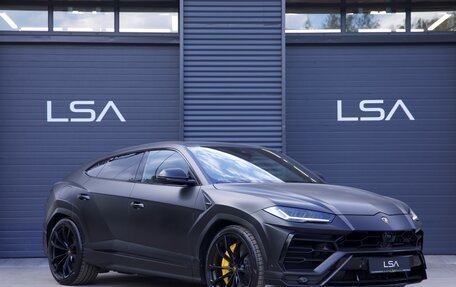 Lamborghini Urus I, 2022 год, 28 500 000 рублей, 7 фотография