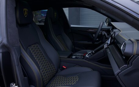 Lamborghini Urus I, 2022 год, 28 500 000 рублей, 24 фотография