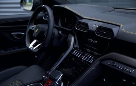 Lamborghini Urus I, 2022 год, 28 500 000 рублей, 21 фотография