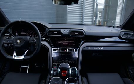 Lamborghini Urus I, 2022 год, 28 500 000 рублей, 35 фотография