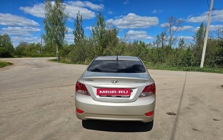 Hyundai Solaris II рестайлинг, 2011 год, 745 000 рублей, 7 фотография
