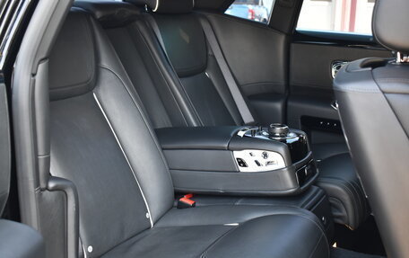 Rolls-Royce Ghost I, 2015 год, 15 400 000 рублей, 29 фотография