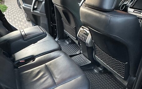 Toyota Land Cruiser Prado 150 рестайлинг 2, 2020 год, 7 500 000 рублей, 8 фотография