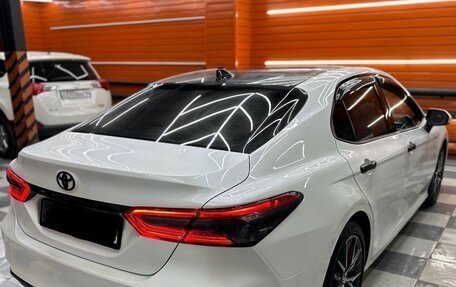 Toyota Camry, 2023 год, 4 200 000 рублей, 4 фотография