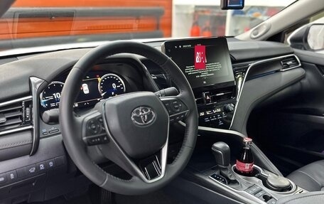 Toyota Camry, 2023 год, 4 200 000 рублей, 7 фотография