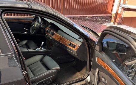 BMW 5 серия, 2009 год, 1 700 000 рублей, 8 фотография