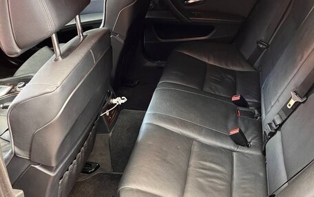 BMW 5 серия, 2009 год, 1 700 000 рублей, 12 фотография
