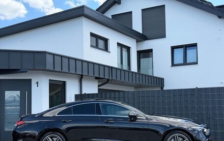 Mercedes-Benz CLS, 2022 год, 4 890 000 рублей, 3 фотография