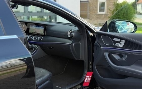 Mercedes-Benz CLS, 2022 год, 4 890 000 рублей, 17 фотография