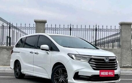 Honda Odyssey IV, 2021 год, 2 150 200 рублей, 3 фотография