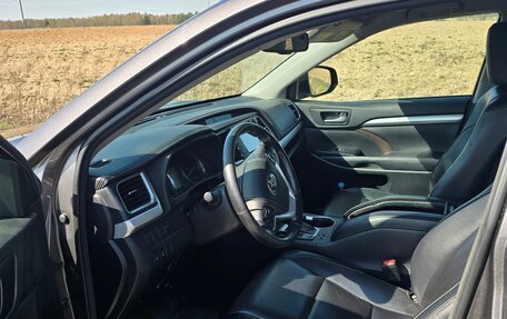 Toyota Highlander III, 2014 год, 2 559 000 рублей, 9 фотография