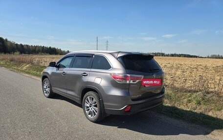 Toyota Highlander III, 2014 год, 2 559 000 рублей, 5 фотография