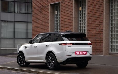 Land Rover Range Rover Sport, 2023 год, 13 999 000 рублей, 2 фотография