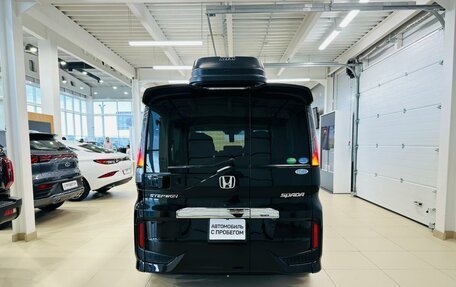 Honda Stepwgn IV, 2016 год, 2 229 000 рублей, 5 фотография