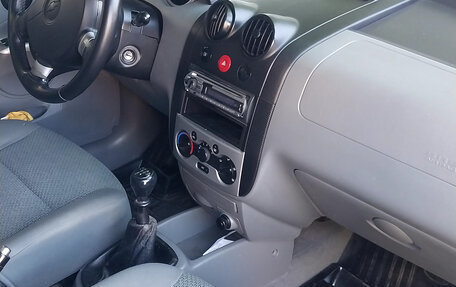 Chevrolet Aveo III, 2004 год, 257 000 рублей, 6 фотография