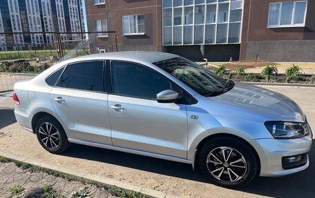 Volkswagen Polo VI (EU Market), 2016 год, 993 000 рублей, 3 фотография