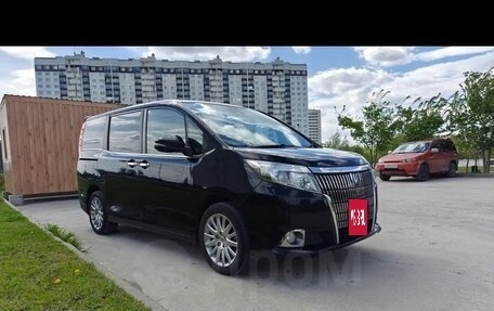 Toyota Esquire I, 2017 год, 2 400 000 рублей, 3 фотография