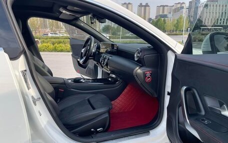 Mercedes-Benz CLA, 2021 год, 2 059 900 рублей, 12 фотография