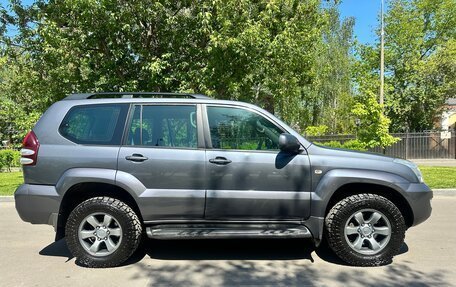 Toyota Land Cruiser Prado 120 рестайлинг, 2006 год, 2 250 000 рублей, 10 фотография