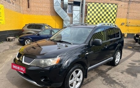 Mitsubishi Outlander III рестайлинг 3, 2007 год, 895 000 рублей, 13 фотография