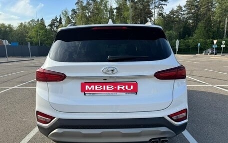 Hyundai Santa Fe IV, 2018 год, 2 750 000 рублей, 8 фотография