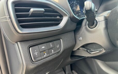 Hyundai Santa Fe IV, 2018 год, 2 750 000 рублей, 17 фотография