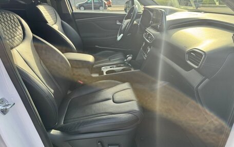Hyundai Santa Fe IV, 2018 год, 2 750 000 рублей, 21 фотография